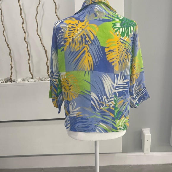 Tropical Print Women's Blouse - Picture 4 of 8